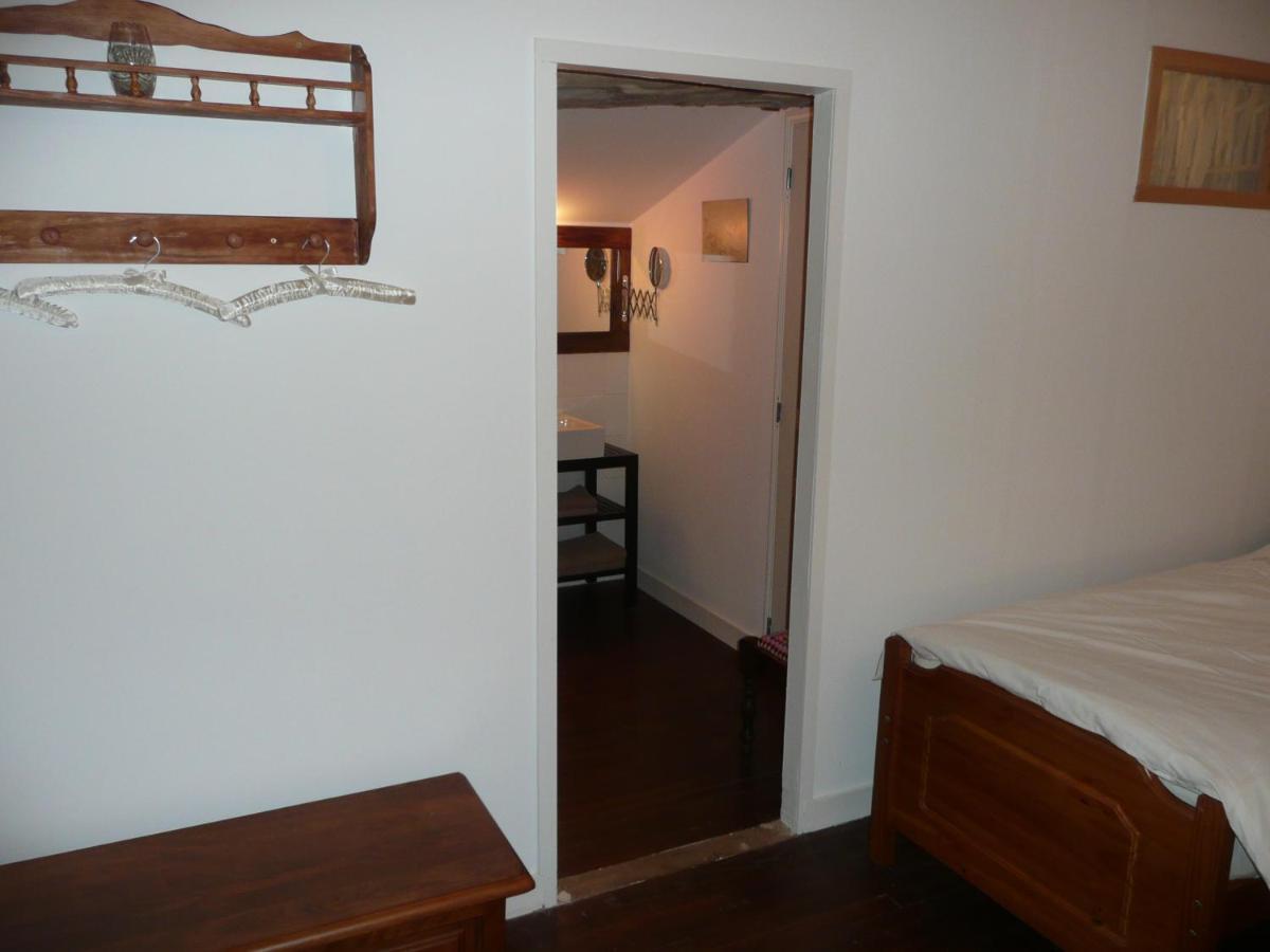 לינה וארוחת בוקר Gibourne Maison Blanc מראה חיצוני תמונה
