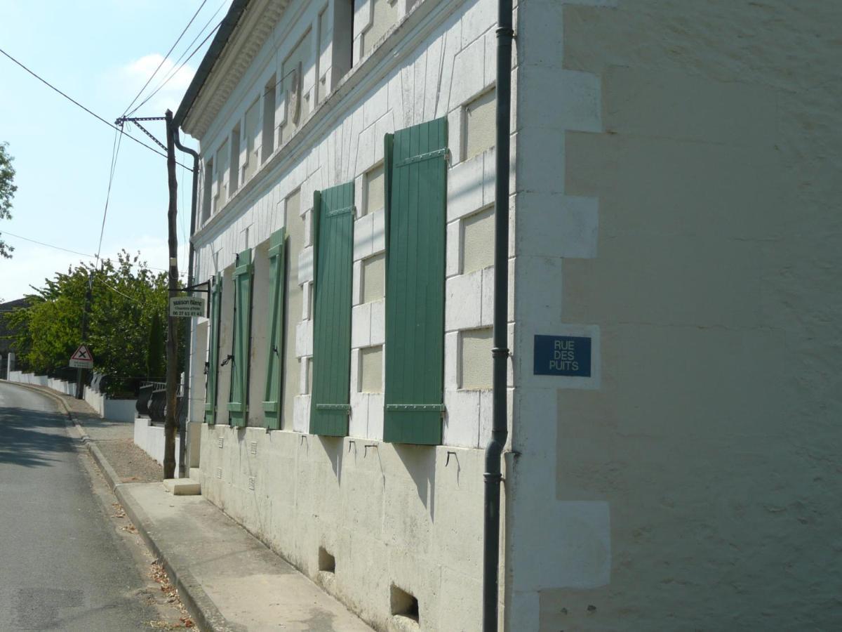 לינה וארוחת בוקר Gibourne Maison Blanc מראה חיצוני תמונה