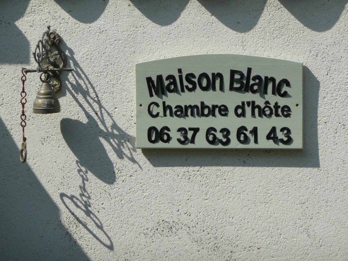 לינה וארוחת בוקר Gibourne Maison Blanc מראה חיצוני תמונה